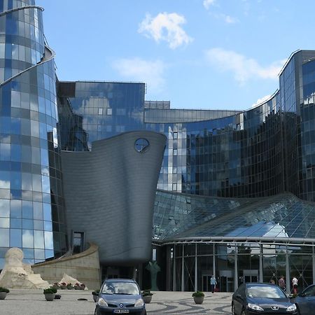Wierzbno Hostel Warszawa Eksteriør bilde