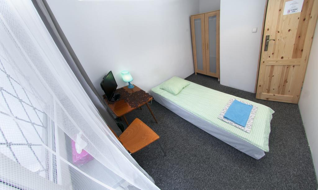 Wierzbno Hostel Warszawa Eksteriør bilde