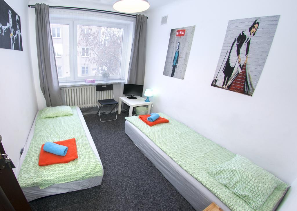 Wierzbno Hostel Warszawa Eksteriør bilde
