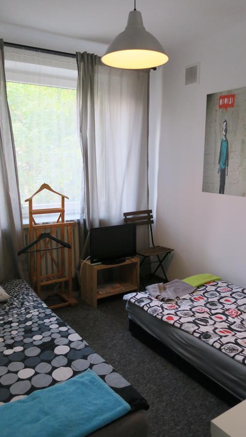 Wierzbno Hostel Warszawa Eksteriør bilde