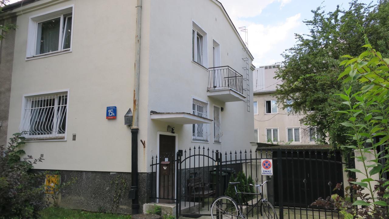 Wierzbno Hostel Warszawa Eksteriør bilde