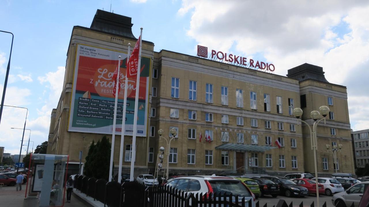 Wierzbno Hostel Warszawa Eksteriør bilde
